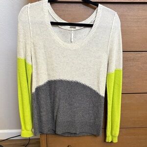 Free People Women’s Sweater size small